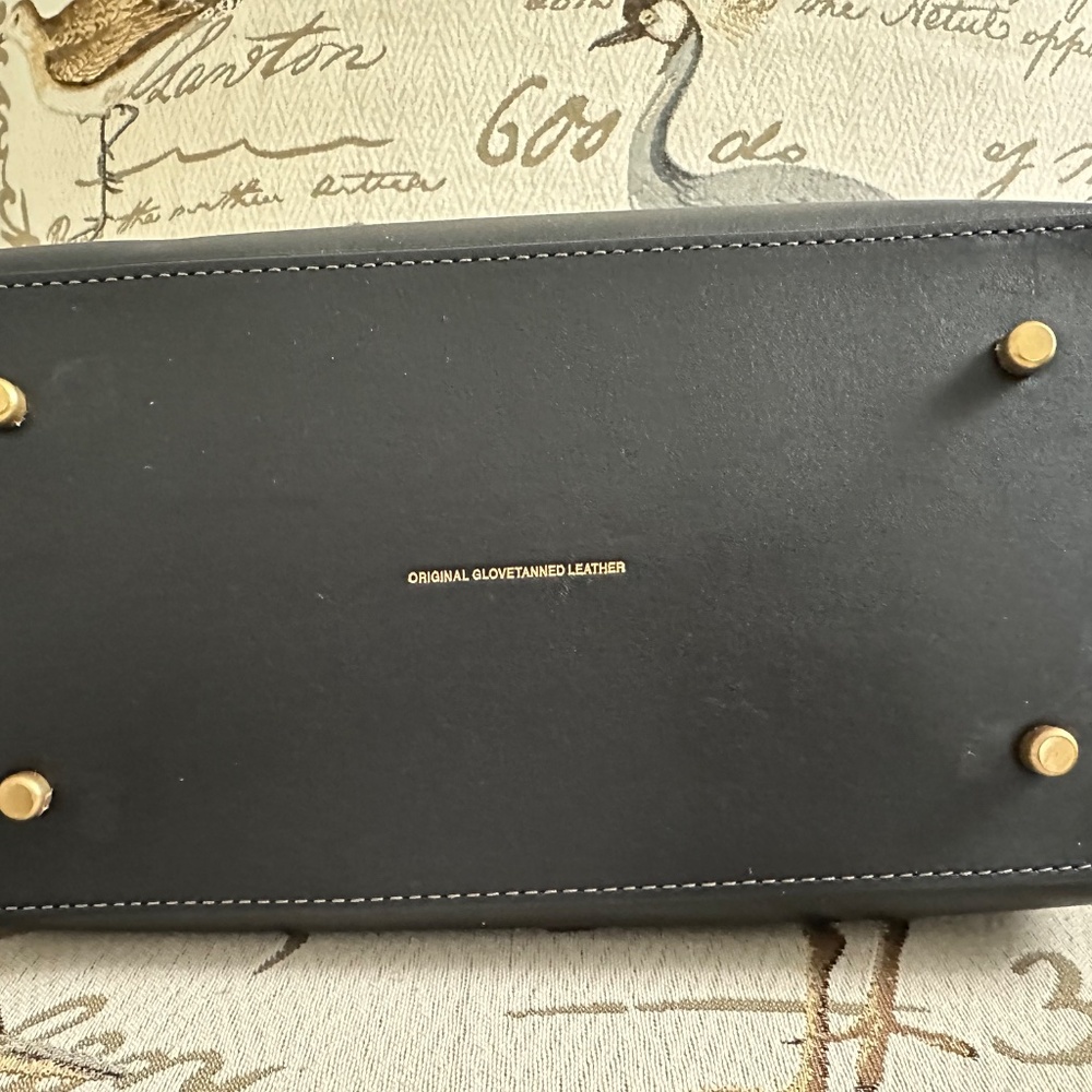 Coach Empire Carry All 26 - Picture 8 of 12
